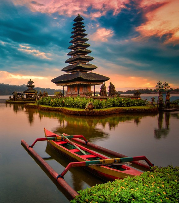 Paket Bali Bedugul GWK By ATA TOUR